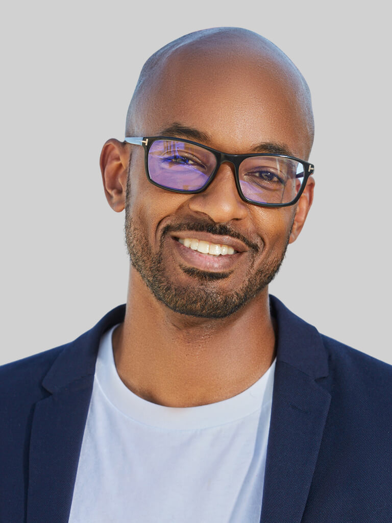 Dr. Dennis Hong